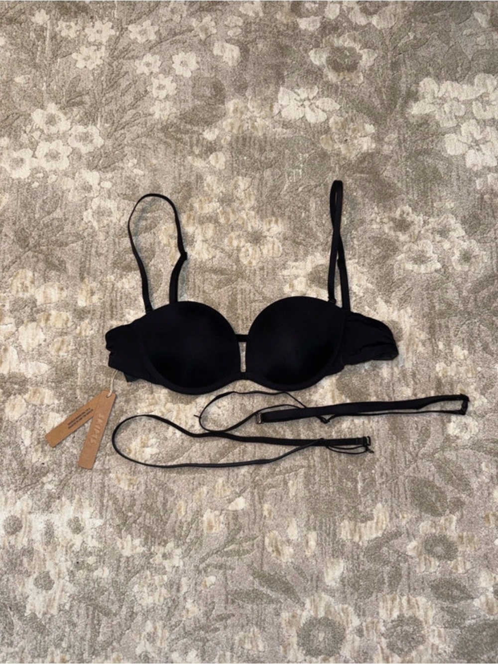 NWT SKIMS Multi Wear Bra BLK